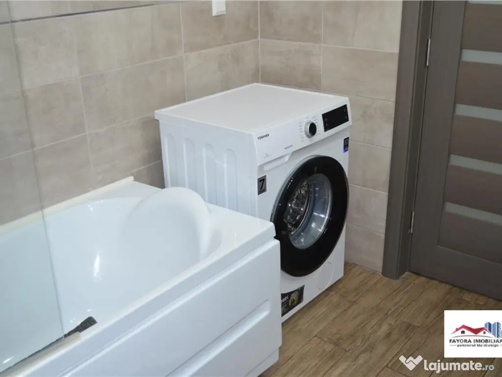 Apartament Nou 2 Camere cu Parcare Privata de Inchiriat Zona 