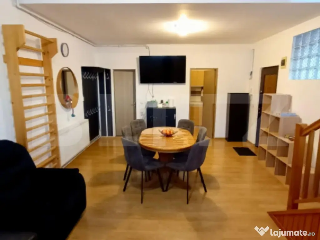 Apartament de 3 camere, 71 mp, etaj 1, zona Centrala 