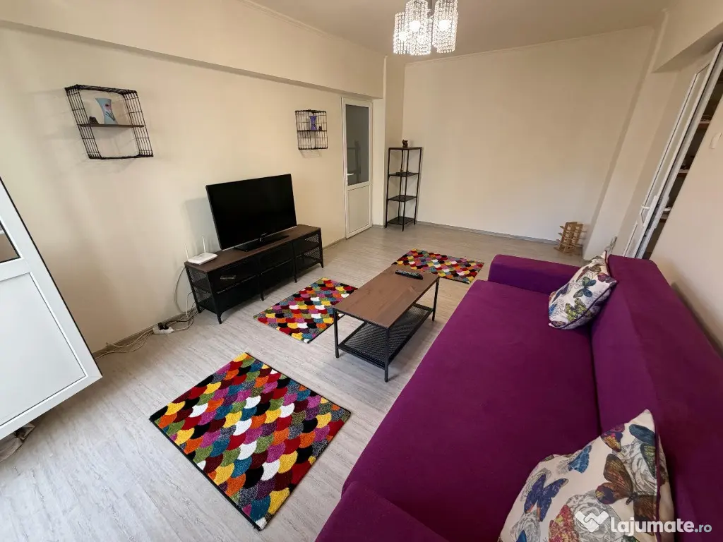 Inchiriez Apartament 2 camere -Str. Cernauti (langa MegaMall) 