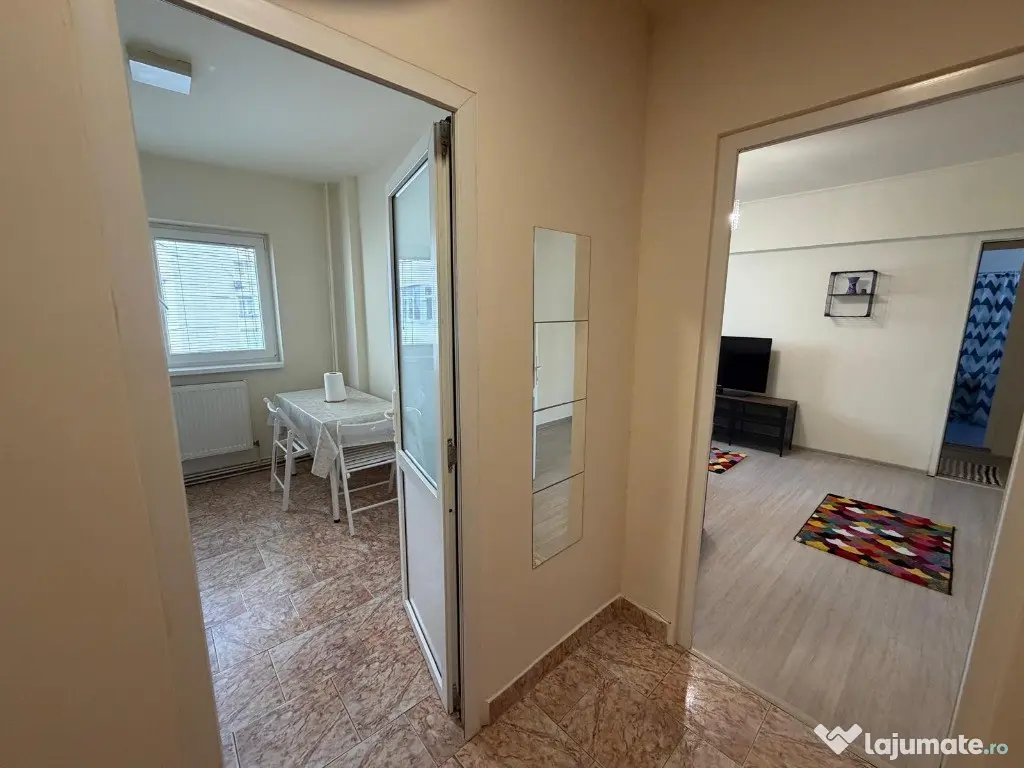 Inchiriez Apartament 2 camere -Str. Cernauti (langa MegaMall) 