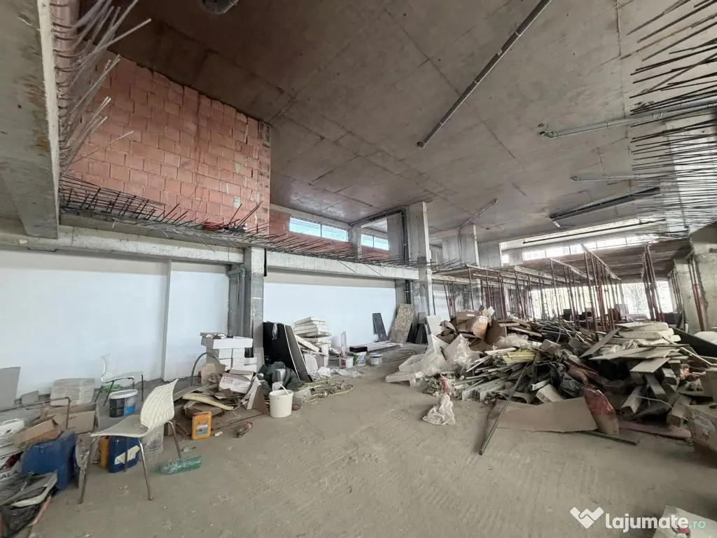 Bd Bucurestii Noi Laminorului spatiu P+1 730 mp stradal o... 