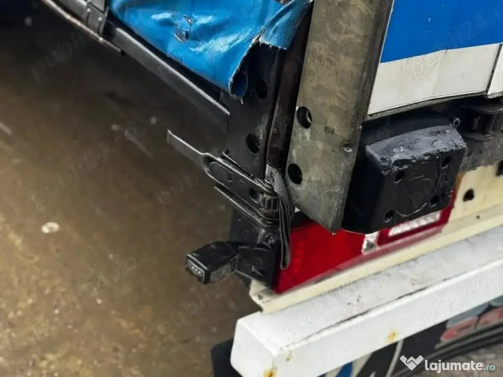 Semiremorca mega schmitz 