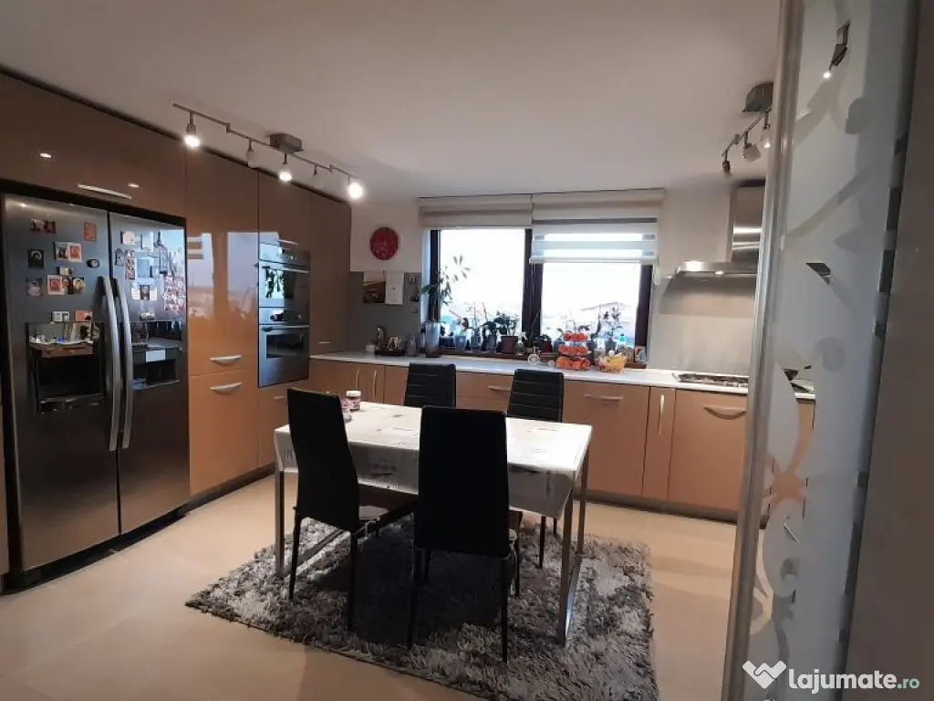 Ap5cam(liv.+4dorm,4bai) tot.decom,mob-util+2parc/Popesti-... 