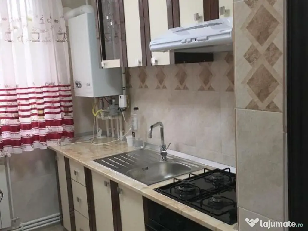 Apartament cu 2 camere, etaj intermediar - Tiglina 1, Penny 