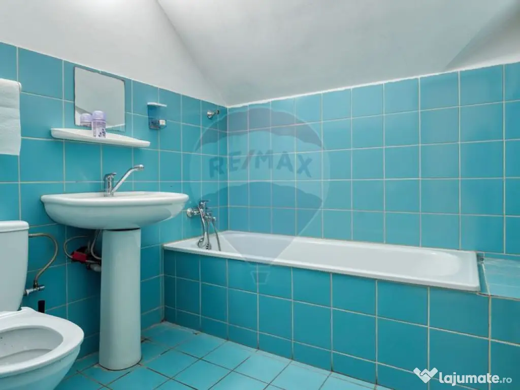 Casă / Vilă cu 9 camere de închiriat în zona Centrul ... 