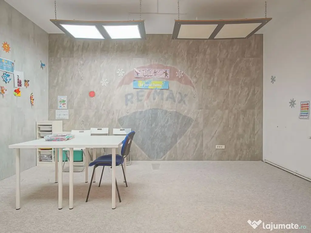 Casă / Vilă cu 9 camere de închiriat în zona Centrul ... 