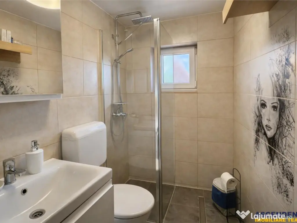 FILMTur 3D! Casa eleganta,curte amenajata, garaj, Brancovene 