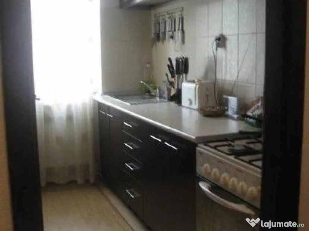 Dau spre închiriere apt 2 camere mobilat 