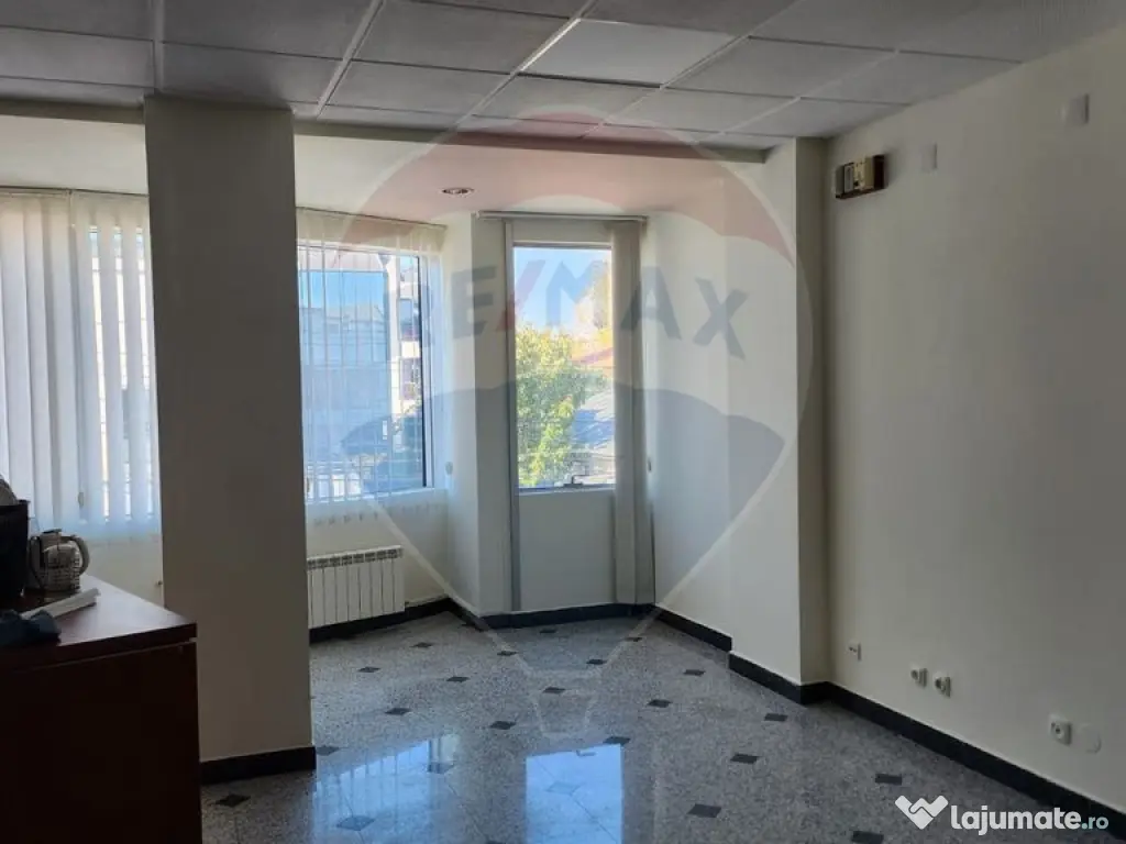 Spațiu de birouri de 1,054mp de închiriat în zona Bucu... 