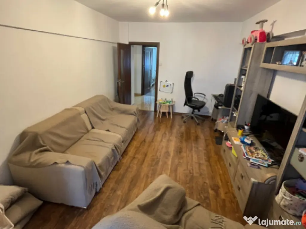 Apartament 2 camere, situat in zona Capitol 