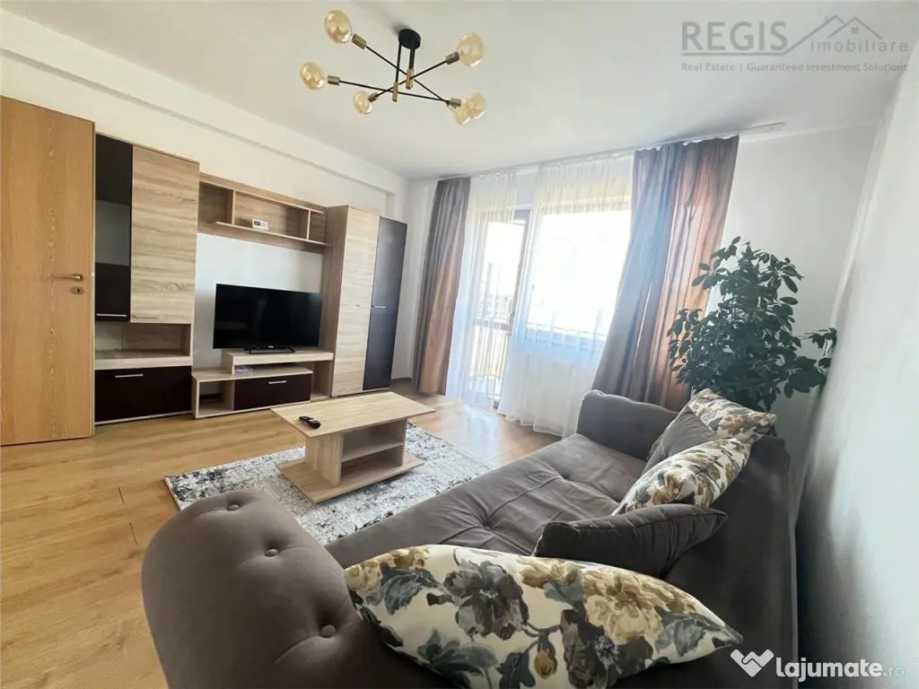 Apartament 3 camere Tractoru cu gradina proprie si loc de pa 