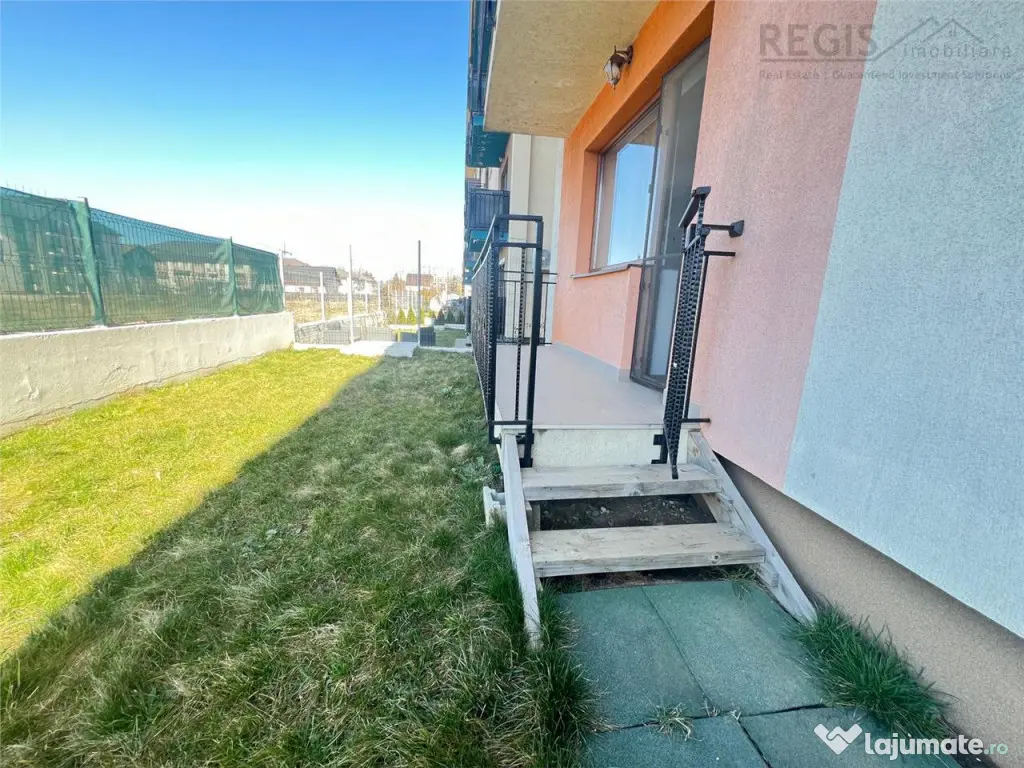 Apartament 3 camere Tractoru cu gradina proprie si loc de pa 