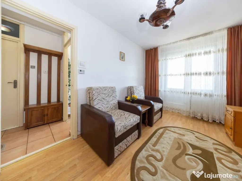 Garsoniera 30 mp utili-Astra 