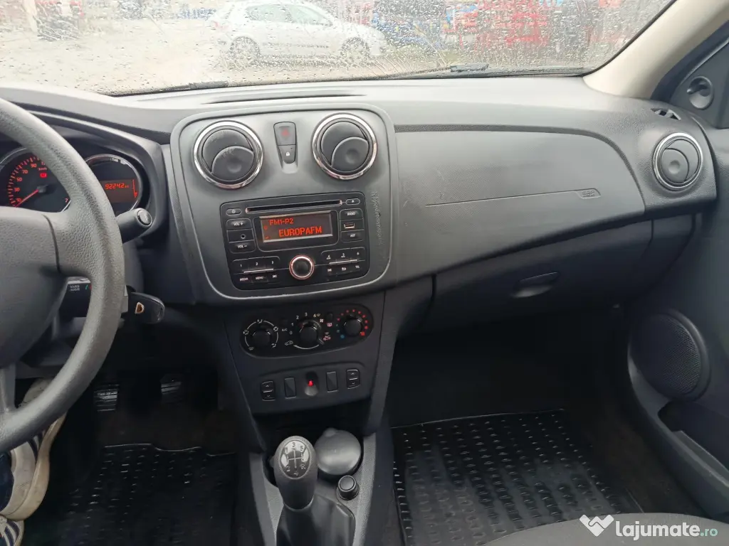 Dacia Logan 1.2 benzina 2016 - 92.000 km