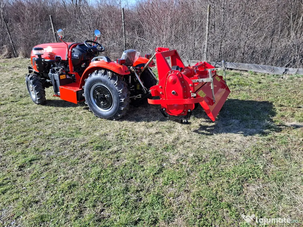 Tractoras 50 cp pentru sere, gradini, vie si pomi 