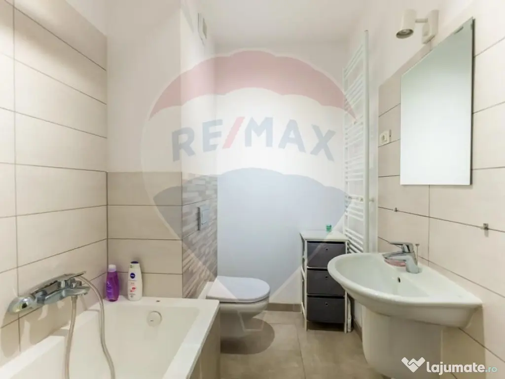 Apartament cu 2 camere de închiriat - Arad Plaza 