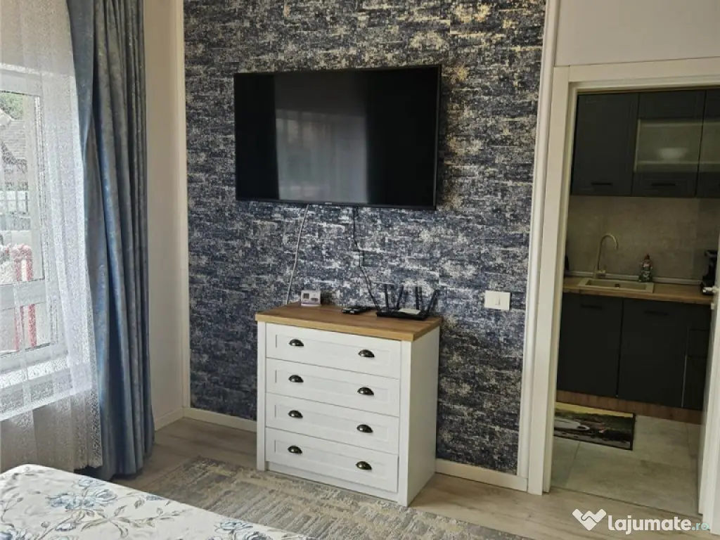 Garsoniera Cocheta in inima naturii loc de parcare 