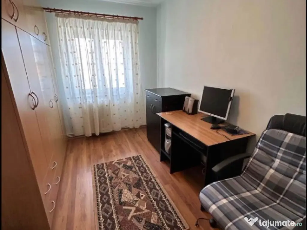 Apartament 3 camere decomandat, 2 bai, Pacurari-Moara de Foc 