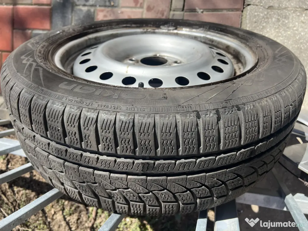 Jante cu cauciucuri Nokian iarna Honda 