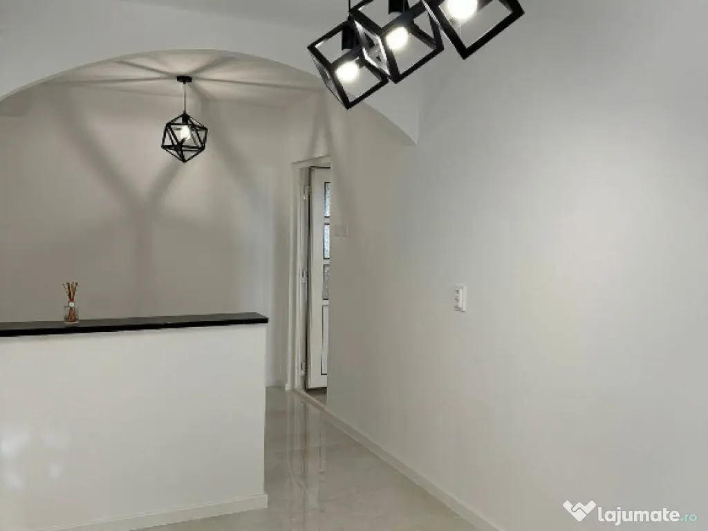 Apartament 2 camere zona GRIVITEI 