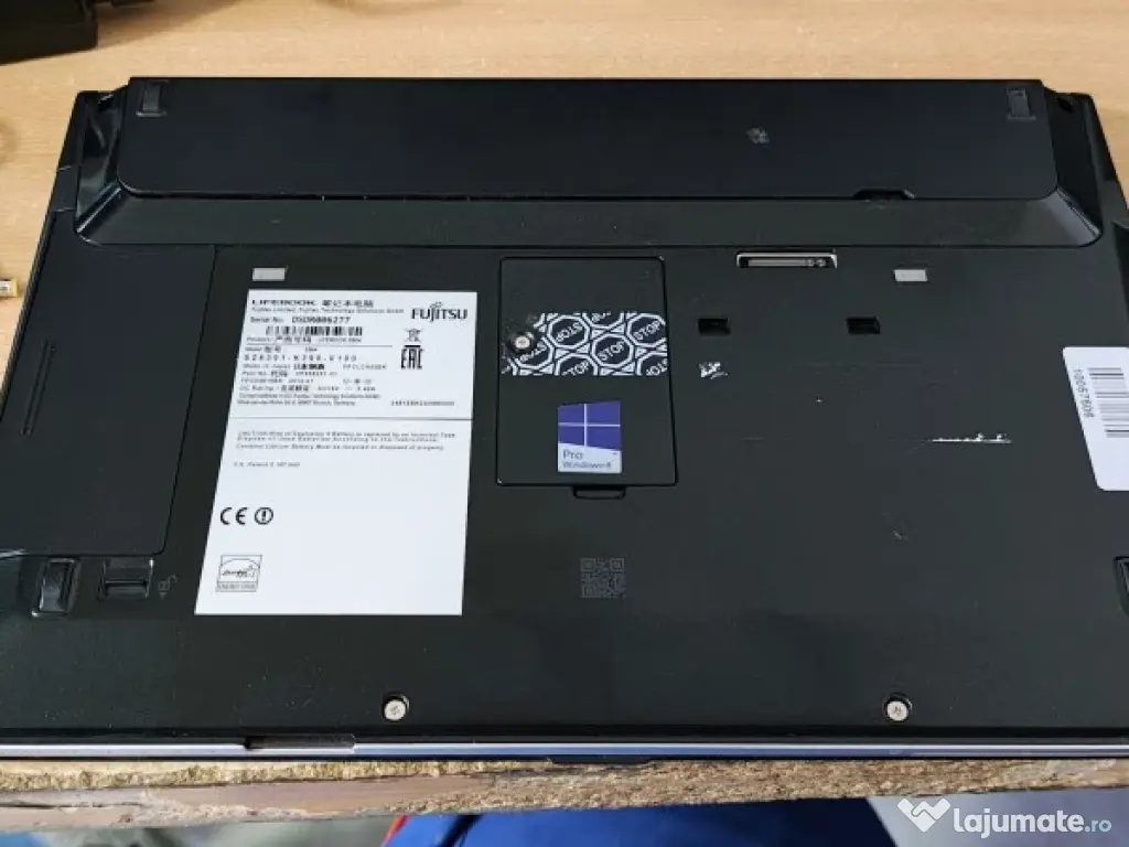 Fujitsu Lifebook S904 i5-4300U 2.5GHz, 8GB, SSD 256GB 