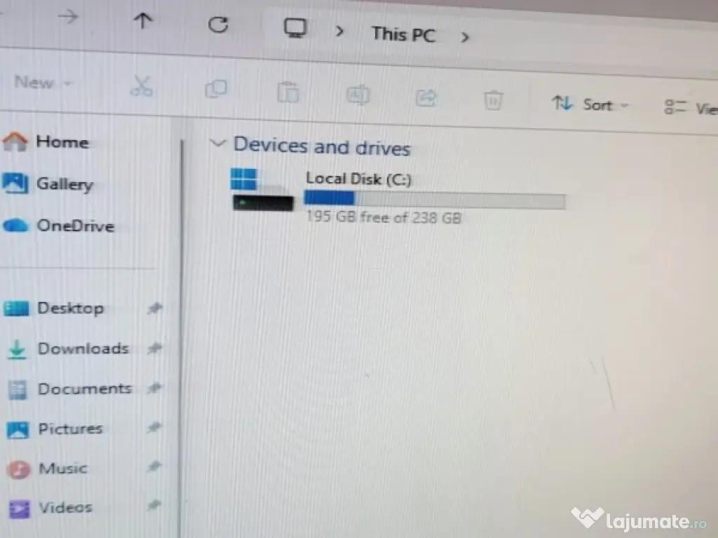 Desktop Dell Optiplex 3040 i3-6100T 3.2GHGz; 8Gb Ram, SSD 256GB 