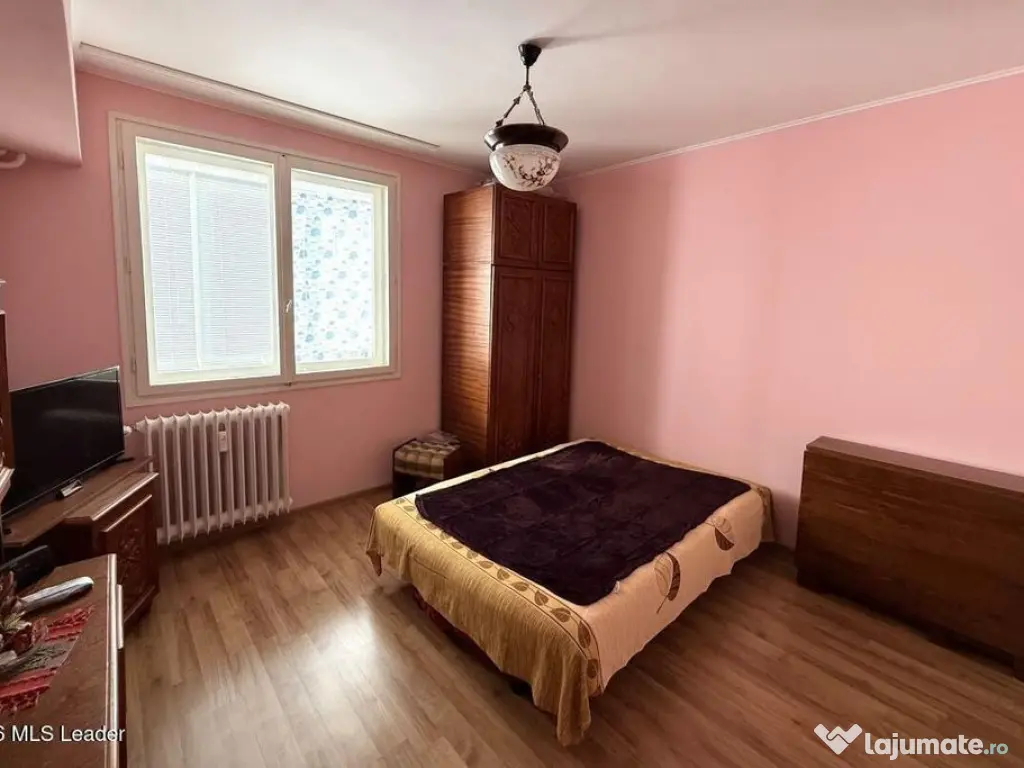 Drumul Taberei - Favorit, 55.83 mp, langa statia de metro... 