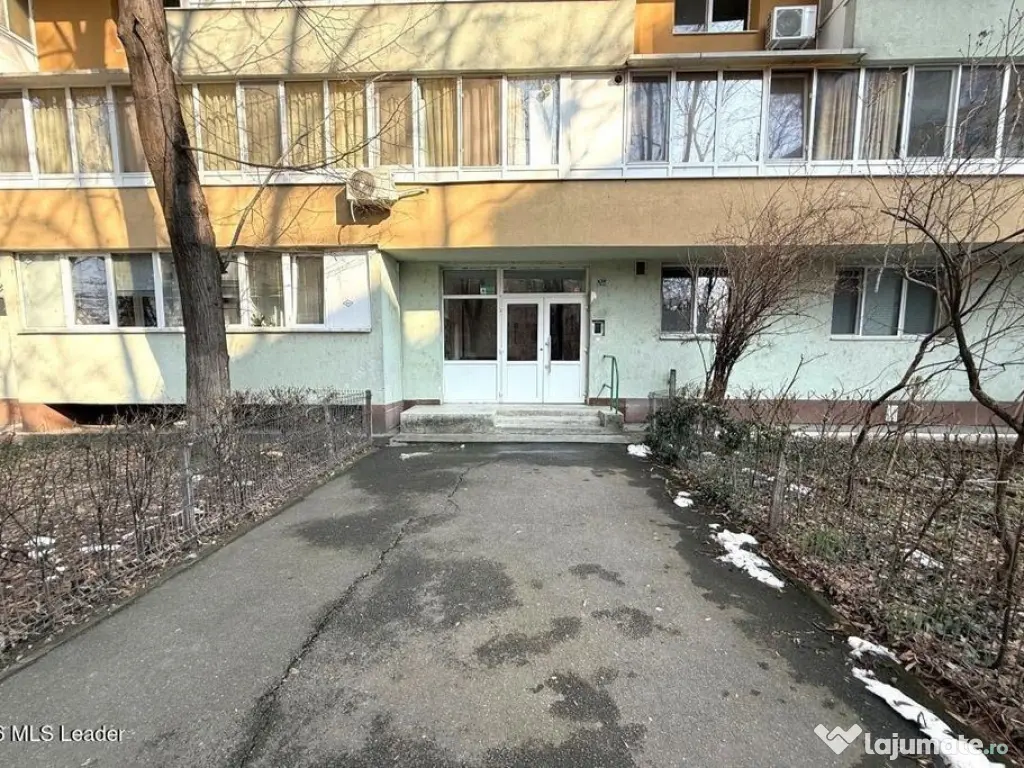 Drumul Taberei - Favorit, 55.83 mp, langa statia de metro... 