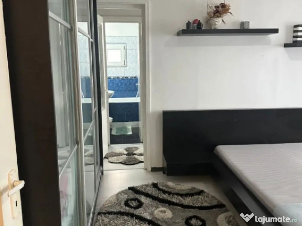 Apartament 3 camere, 51.77 mp, Calea București, aproape de 