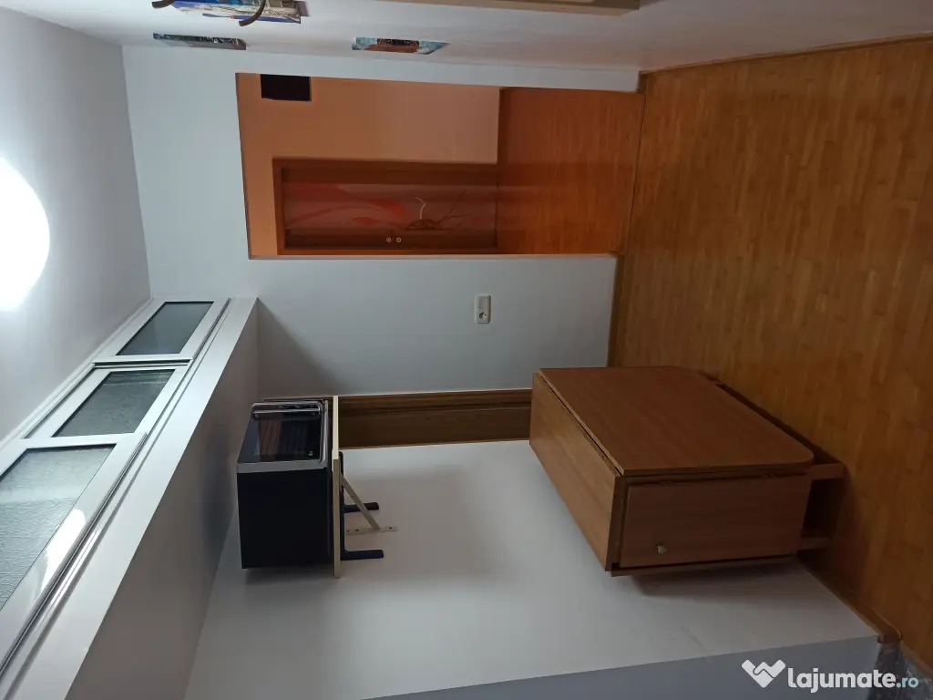 De inchiriat apartament 3 camere cu loc de parcare inclus 