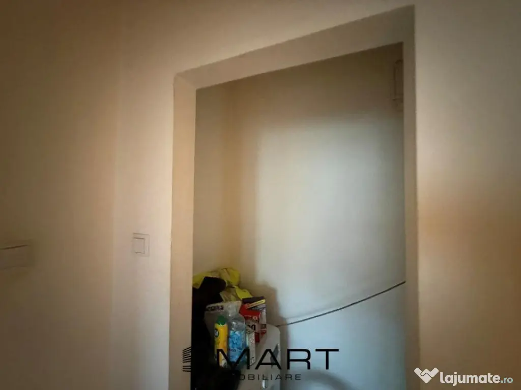 Apartament 2 camere decomandate et. 7/10 Mihai Viteazul 