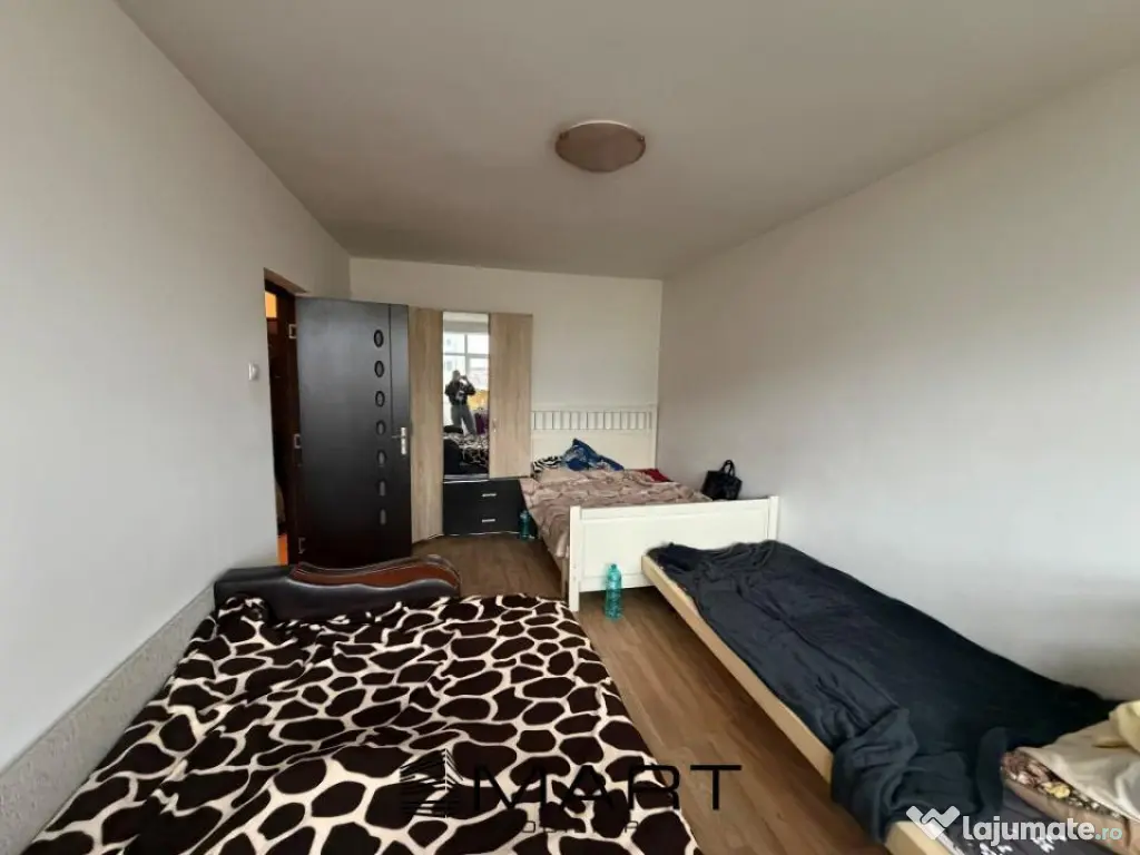 Apartament 2 camere decomandate et. 7/10 Mihai Viteazul 