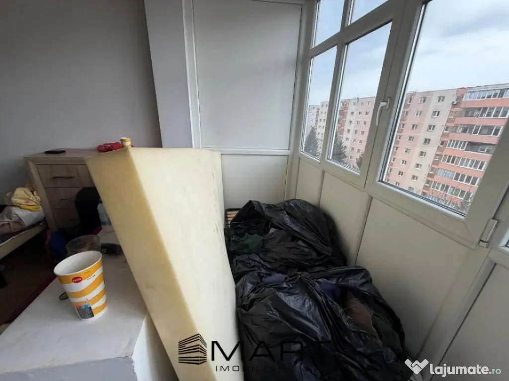 Apartament 2 camere decomandate et. 7/10 Mihai Viteazul 