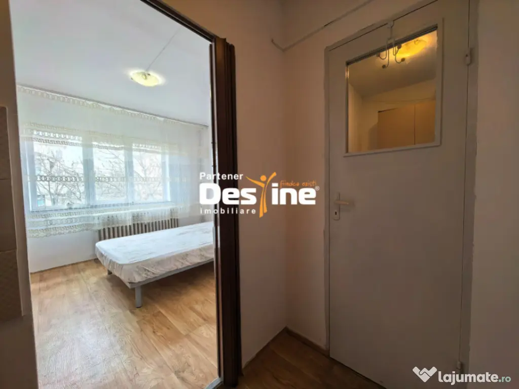 Chirie Piata Nicolina, camera de camin mobilata si utilata, 