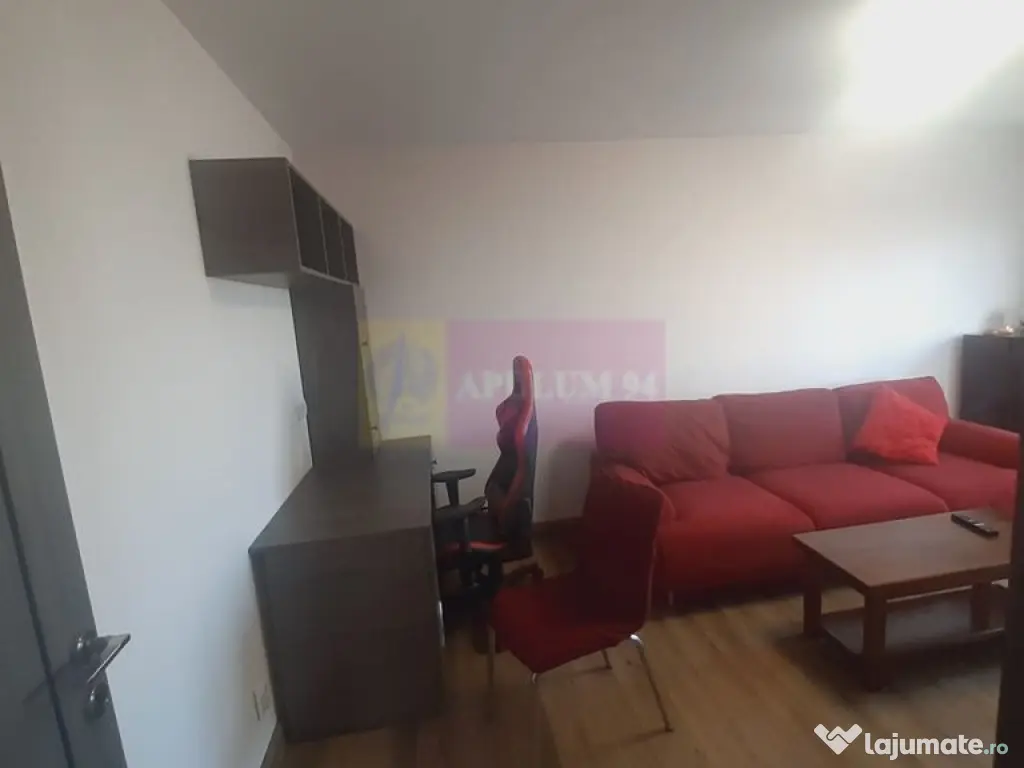 Apartament spațios aproape Metrou și Parc 