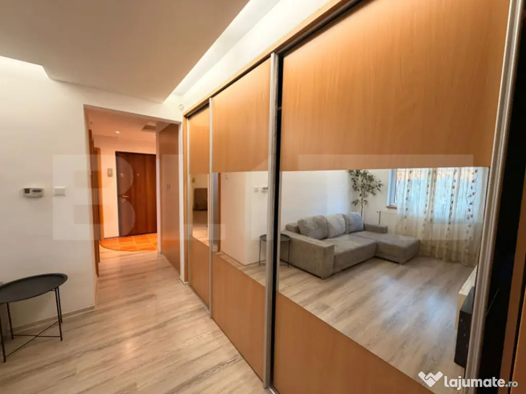 Apartament 3 camere decomandat, gata de mutat, zona 1 Mai 