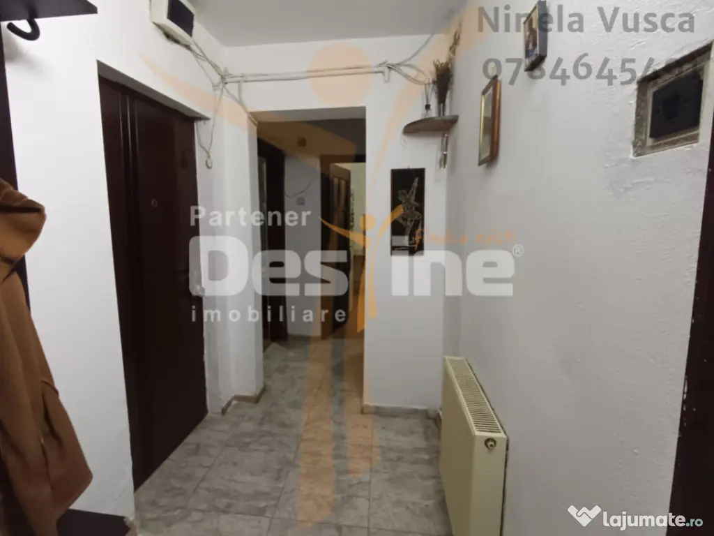 ???? Apartament 3 camere decomandat cu spațiu de depozitare