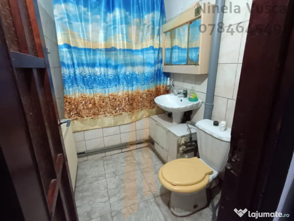 ???? Apartament 3 camere decomandat cu spațiu de depozitare 