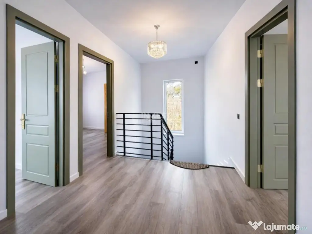 Vilă cu 5 camere și 3 băi situată în Bucium - Iași