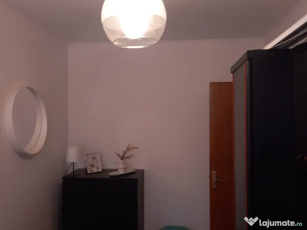 Apartament 3 camere semidecomandat – Titan, metrou 5 min. parc IOR