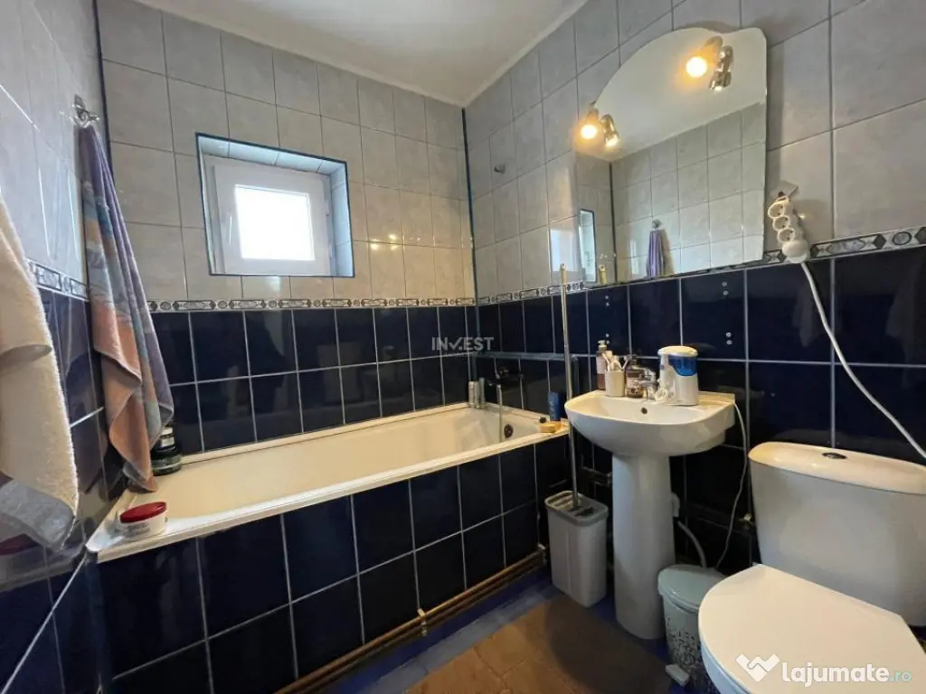 De vanzare, 2 camere decomandat, zona Moara de Foc -Autocent 