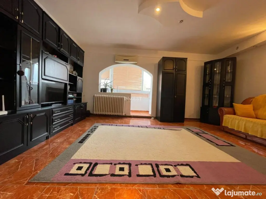 De vanzare, 2 camere decomandat, zona Moara de Foc -Autocent 