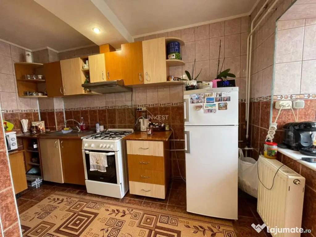 De vanzare, 2 camere decomandat, zona Moara de Foc -Autocent 