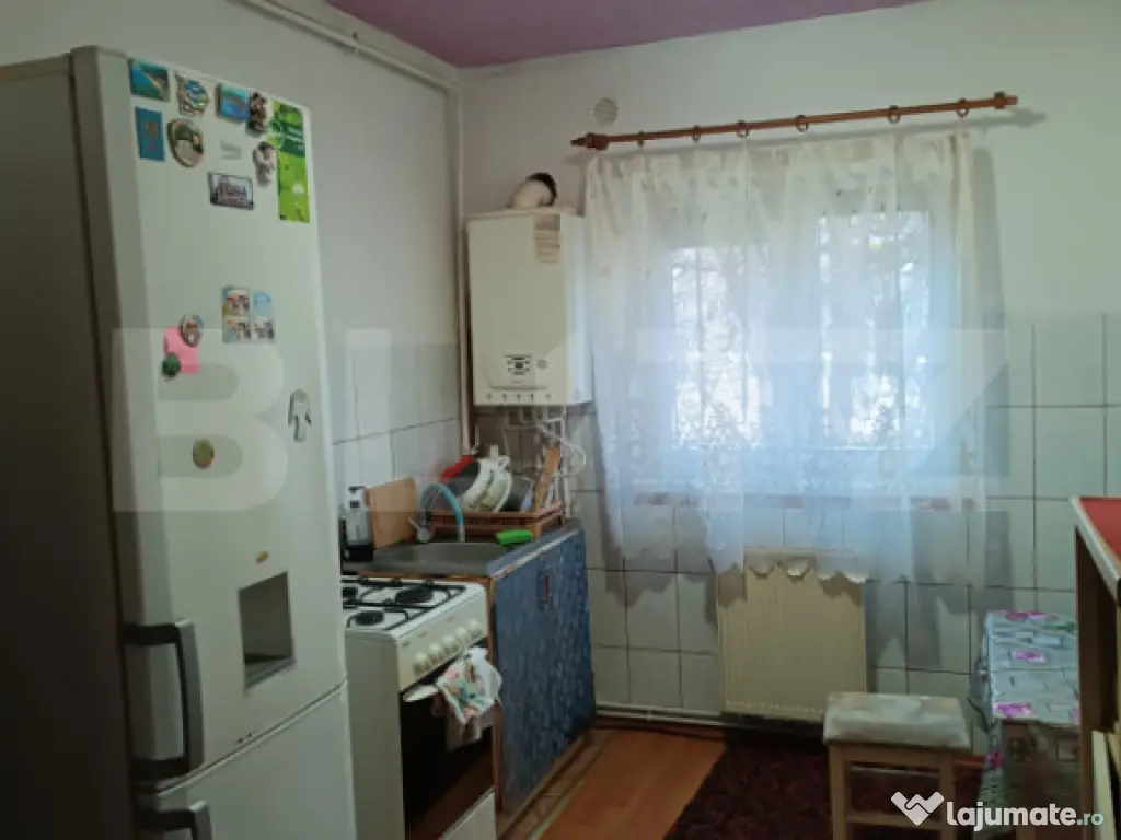 Apartament 2 camere, 51 mp, zonă foarte bună – ideal loc 