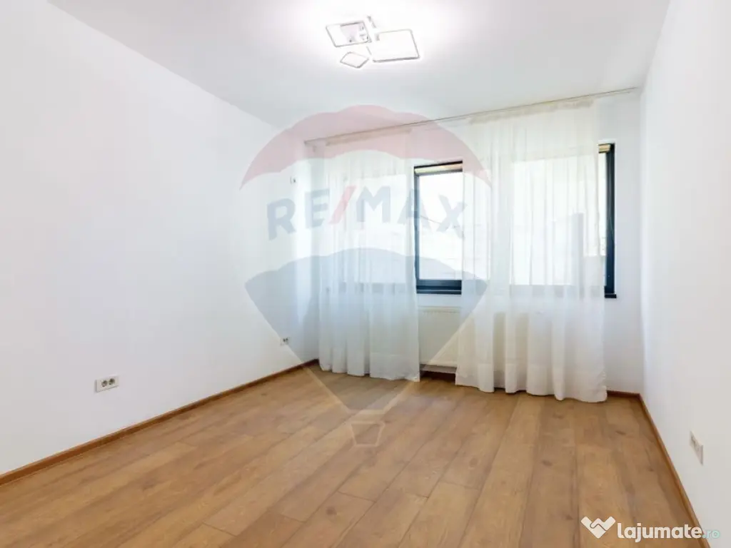Apartament de vanzare în Bucurestii Noi, curte 80 mp, pa... 