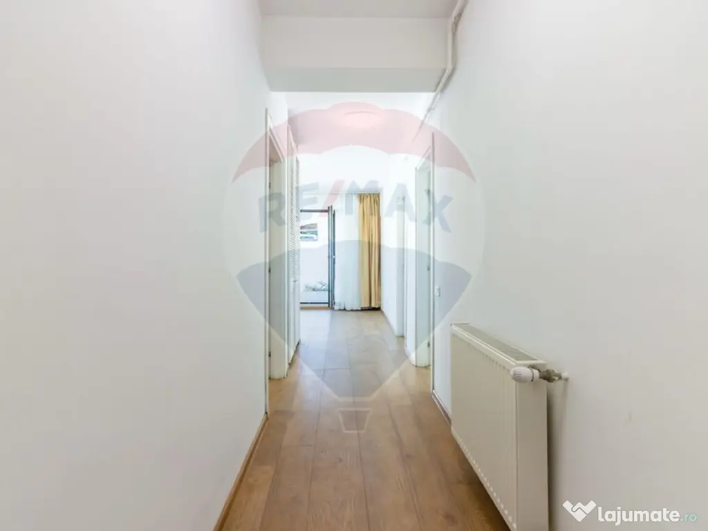 Apartament de vanzare în Bucurestii Noi, curte 80 mp, pa... 