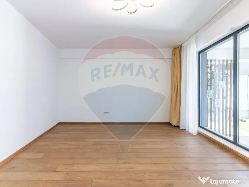 Apartament de vanzare în Bucurestii Noi, curte 80 mp, pa... 