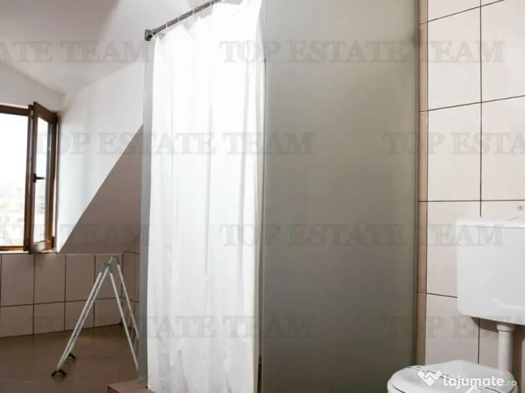 Vila 10 camere disponibila spre administrare/sezon, Costines 