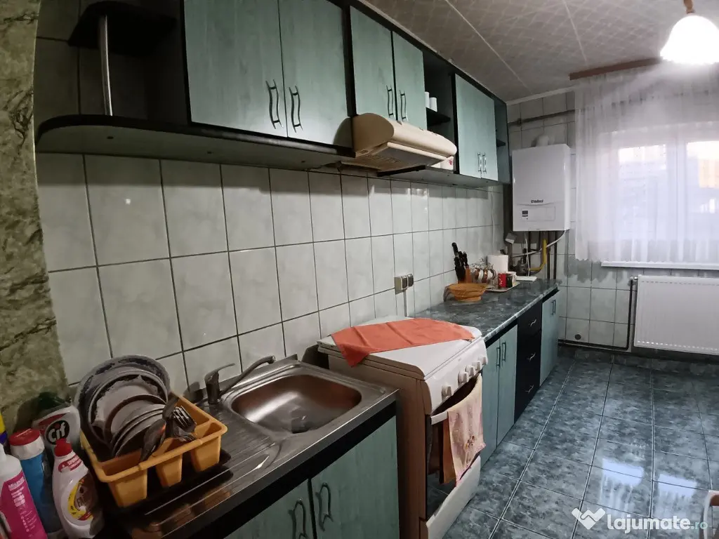 Apartament cu 2 Camere Decomandate in Burdujeni 