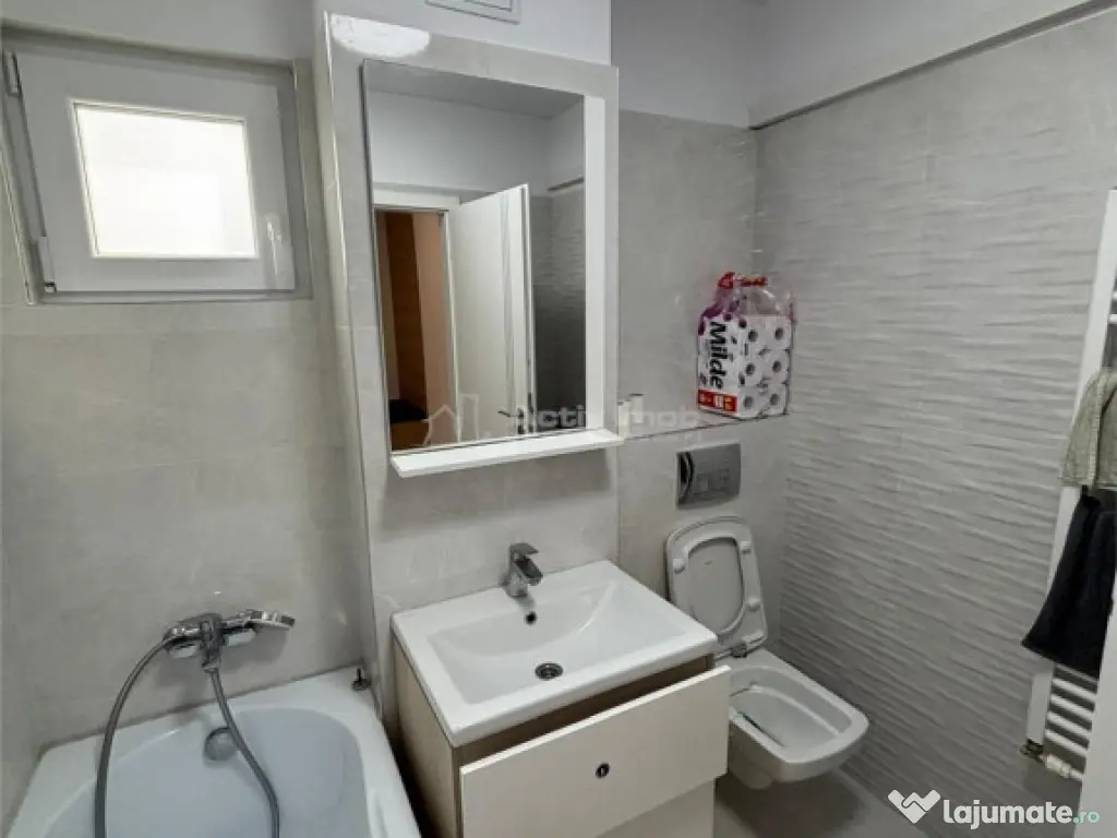 Apartament 2 camere Bloc Alun 58 mp et 3 